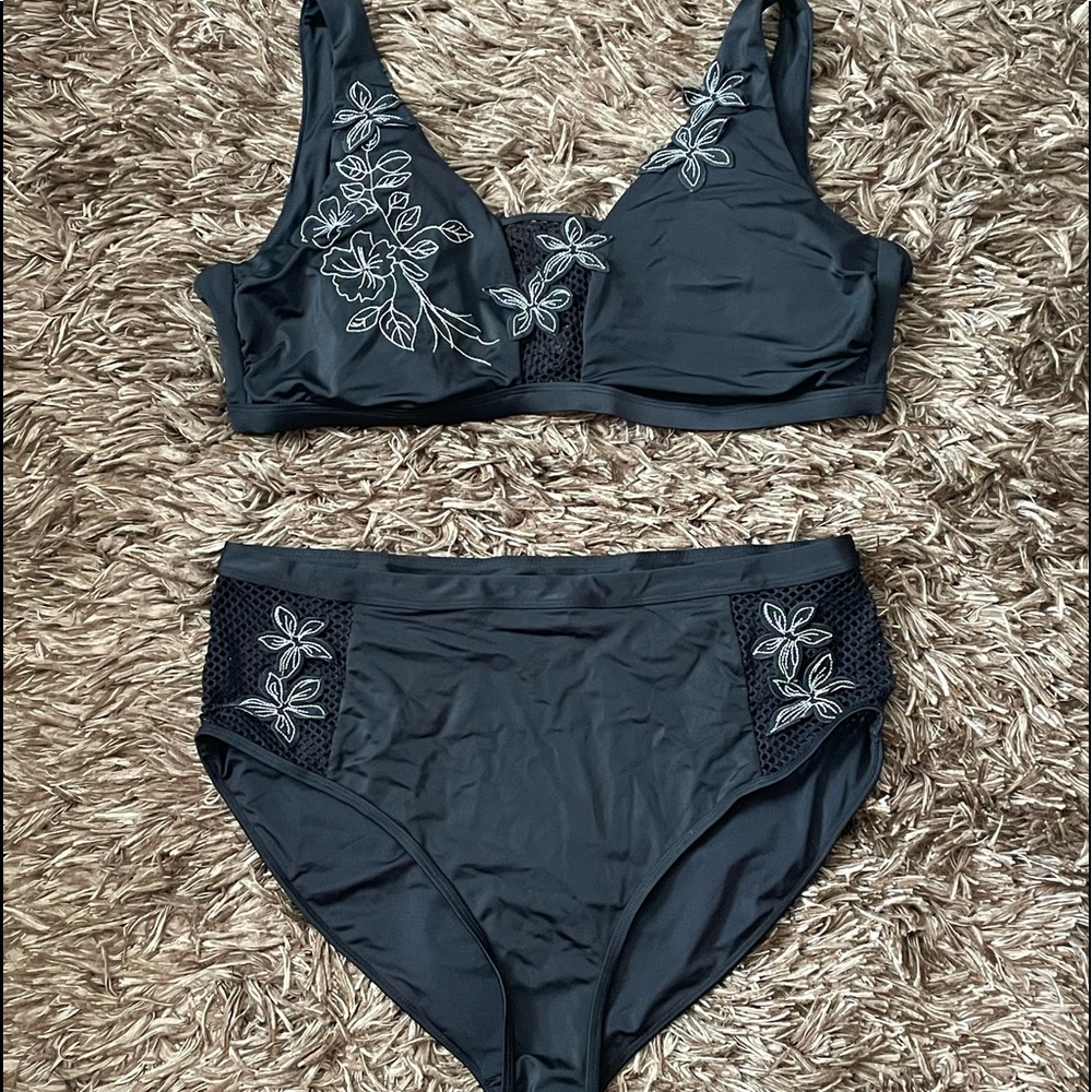 White Rose 2 Piece Swimsuit